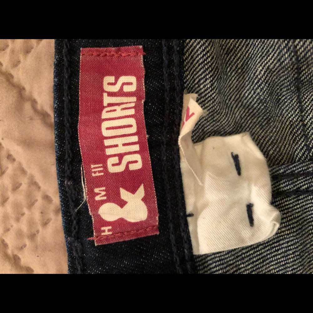 H&M Denim Shorts! - Picture 2 of 4